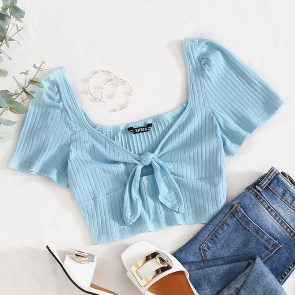SHEIN knot crop top